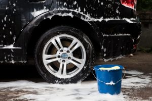 洗車の頻度はどのくらい？愛車に最適なタイミングとは　イメージ写真